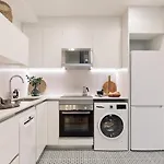 Pompei - 2 Bedrooms, Balcony And Terrace In Ciutat Vella