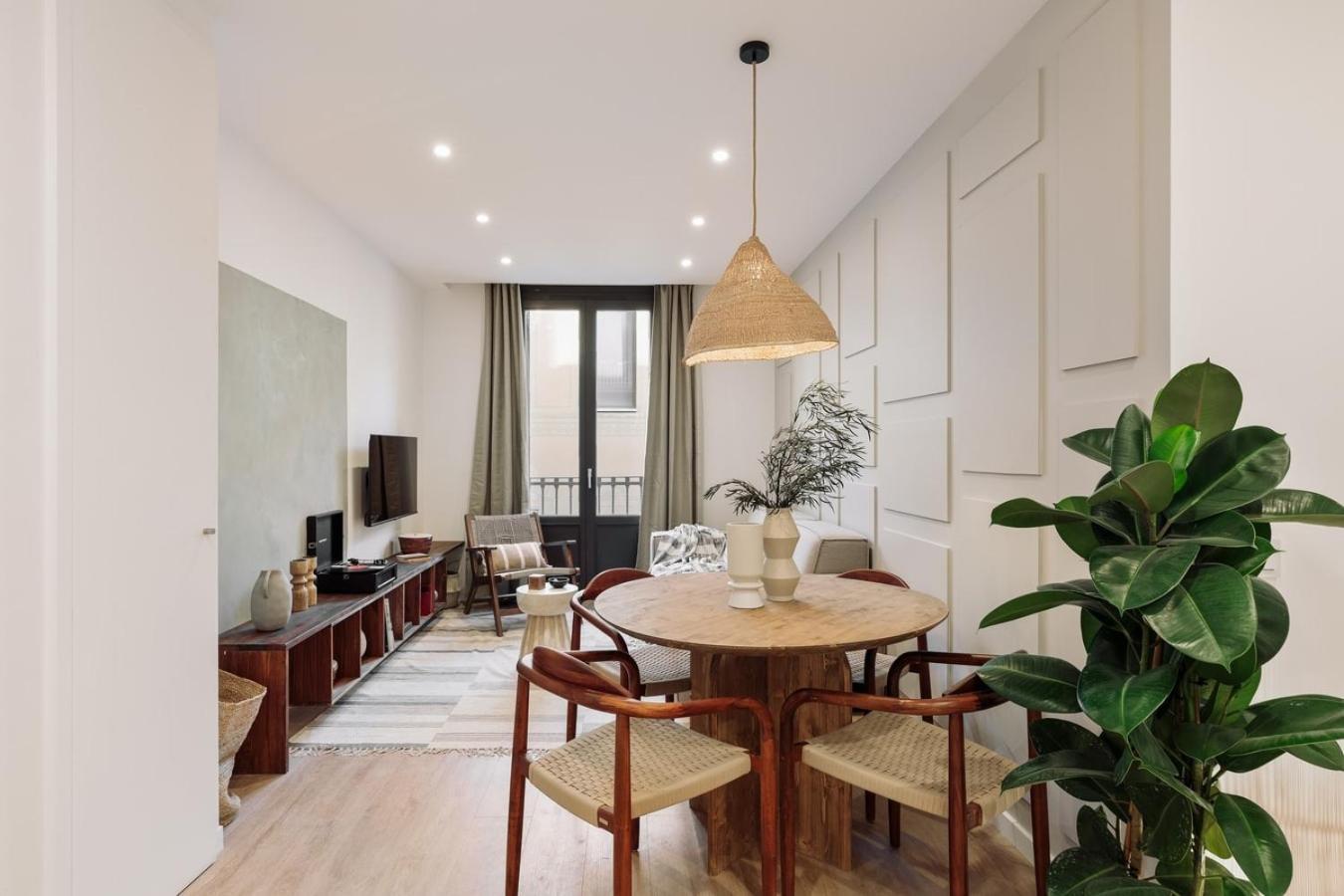 Appartement Pompei - 2 Bedrooms, Balcony And Terrace In Ciutat Vella *